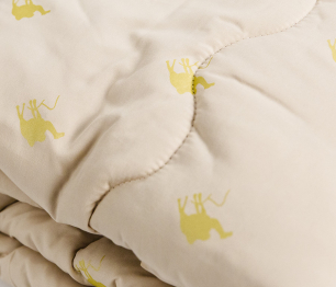 Одеяло из верблюжей шерсти в чехле из микрофибры, 172х205 см