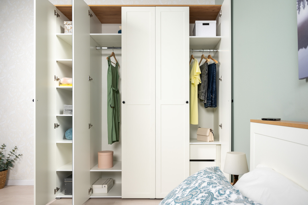 Для одежды, Шкаф для одежды Остин 13.336.03, белая шагрень, дуб золотой крафт